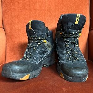Salomon 3D Fastpacker Mid GTX hiking boots. Men’s 11.5 GUC